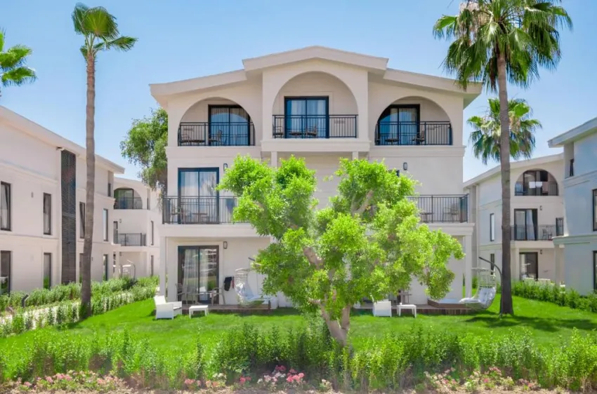 LA BENATA HOTEL  5*-12