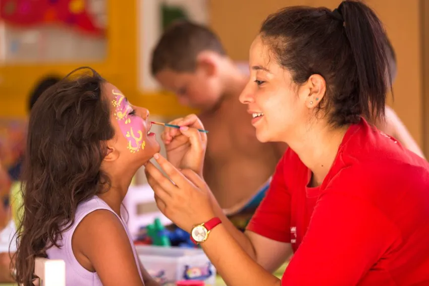 EL MOURADI SKANES  4*-21