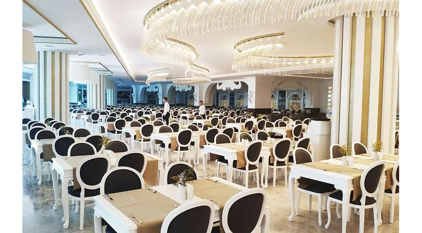 GRANADA LUXURY BEACH  5*-11