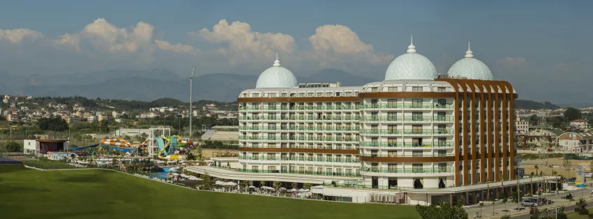 Dream World Aqua Hotel 5*-1