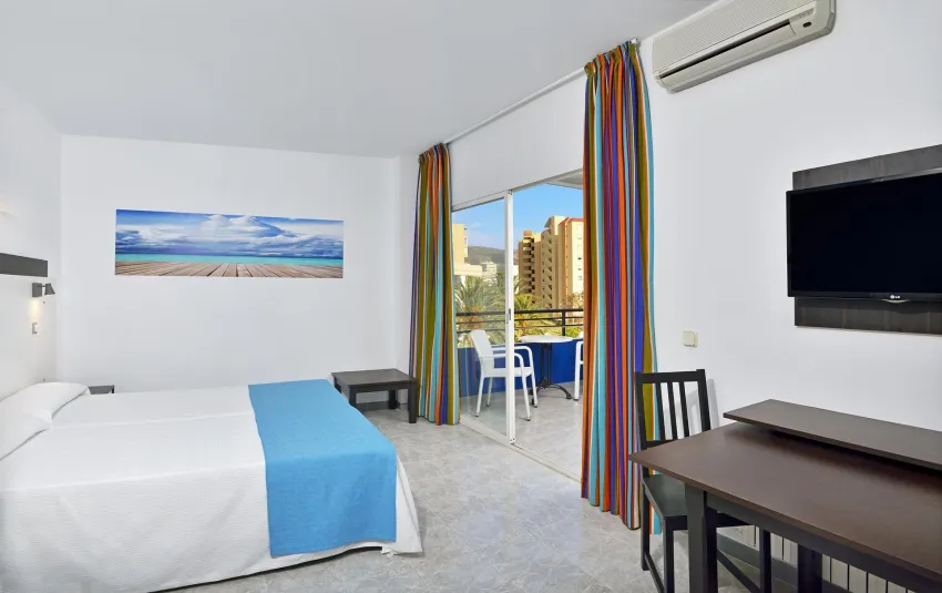 Lunamar Palmanova Apartments -8