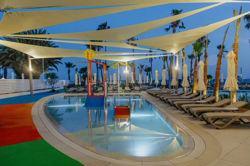 Lordos Beach Hotel & Spa 4*-5