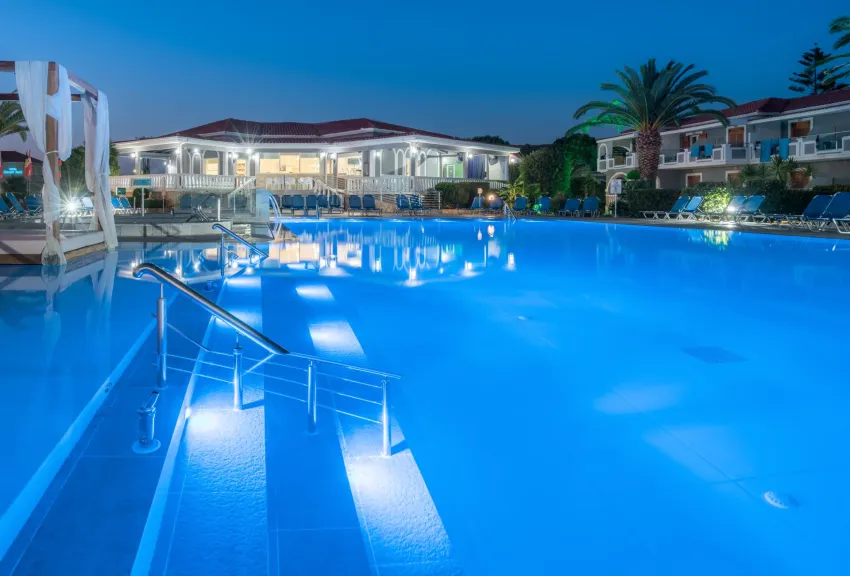 Golden Sun Hotel 4*-7