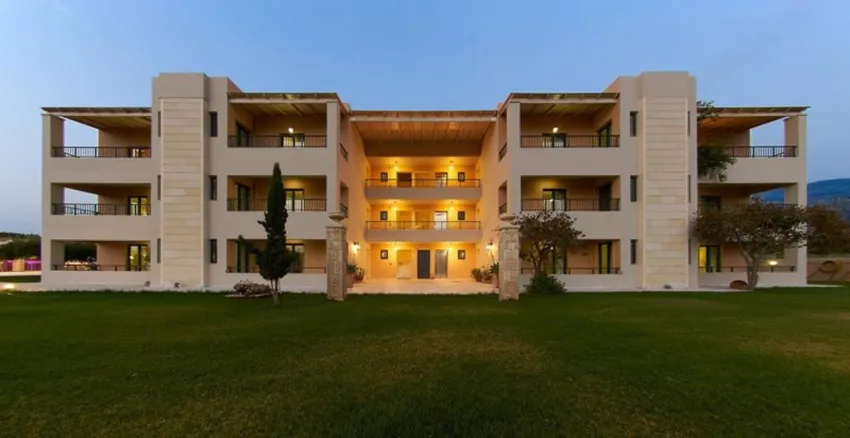 Golden Bay Aparthotel 3*-2