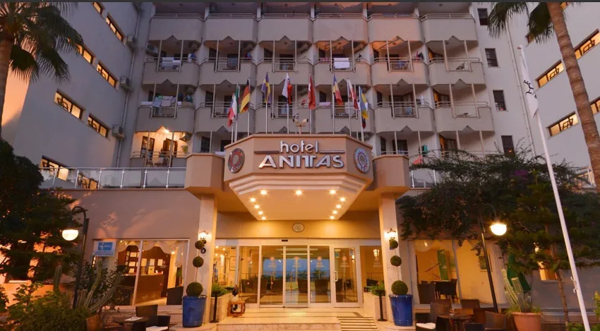 Anitas Beach Hotel 3*-1