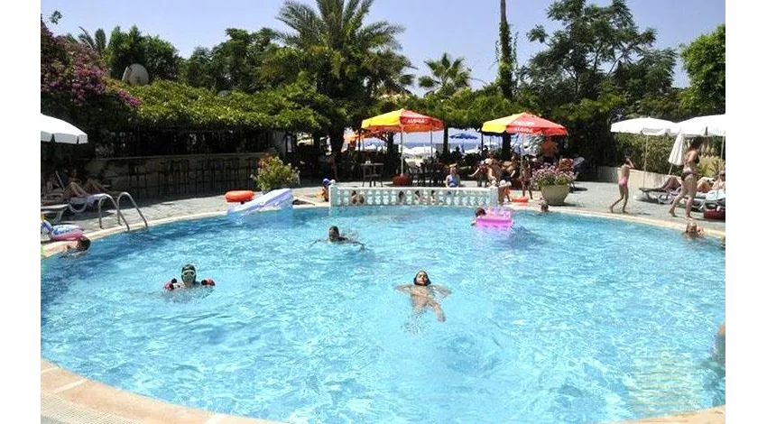 AZAK BEACH HOTEL  3*-10
