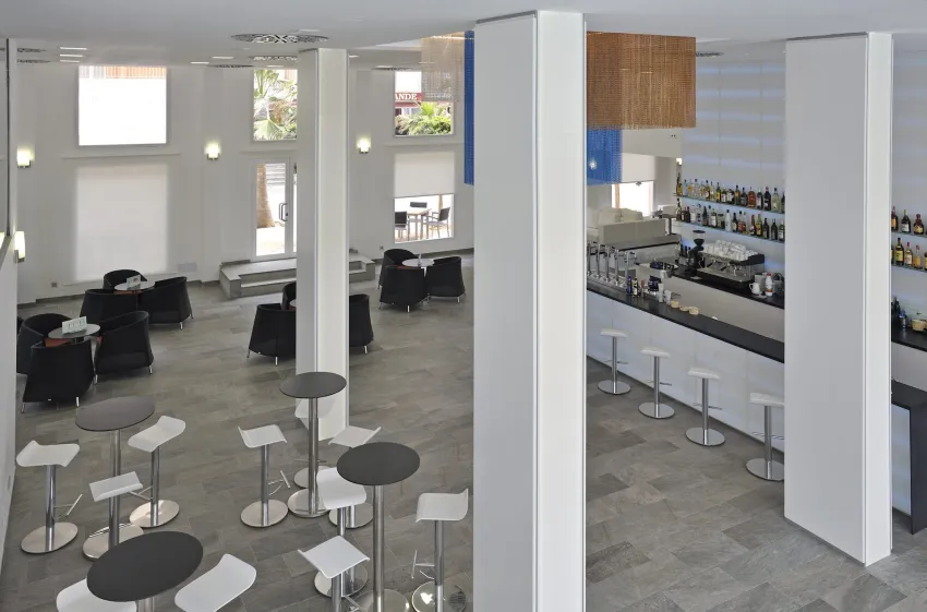 Hispania Hotel 4*-9
