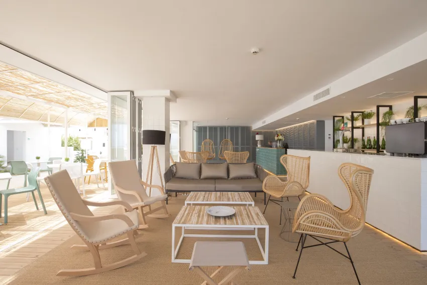 Cabot Hobby Club Apartments -35