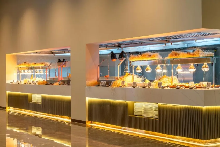 THE NORM ORIENTAL  5*-55