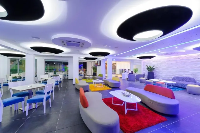 Tasia Maris Oasis 4*-4