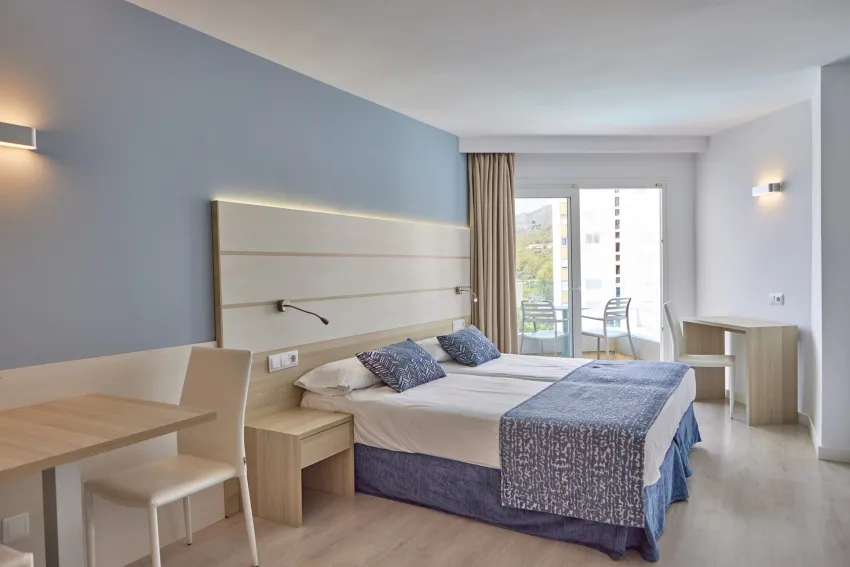 Tomir Portals Suites 4*-8