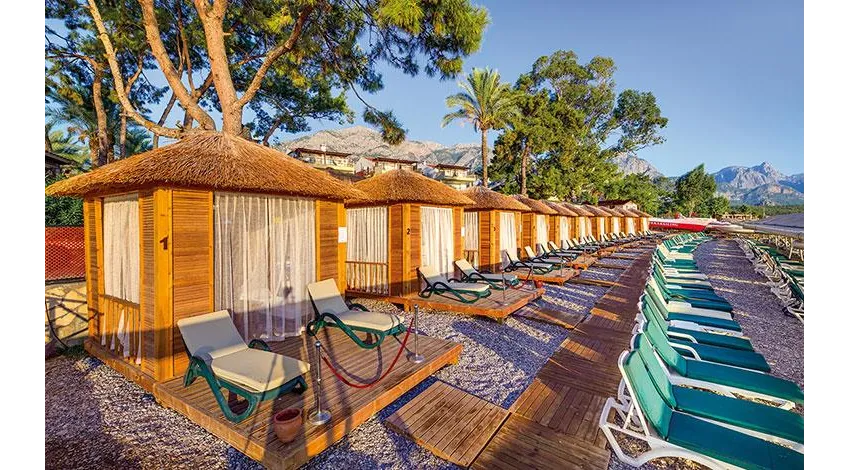 CRYSTAL AURA BEACH RESORT & SPA  5*-19