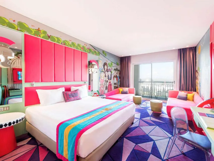 THE LAND OF LEGENDS KINGDOM HOTEL  5*-52