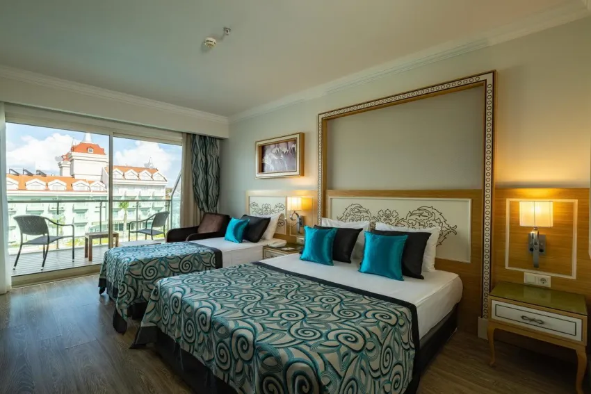 Crystal Waterworld Aqua Collection 5*-31