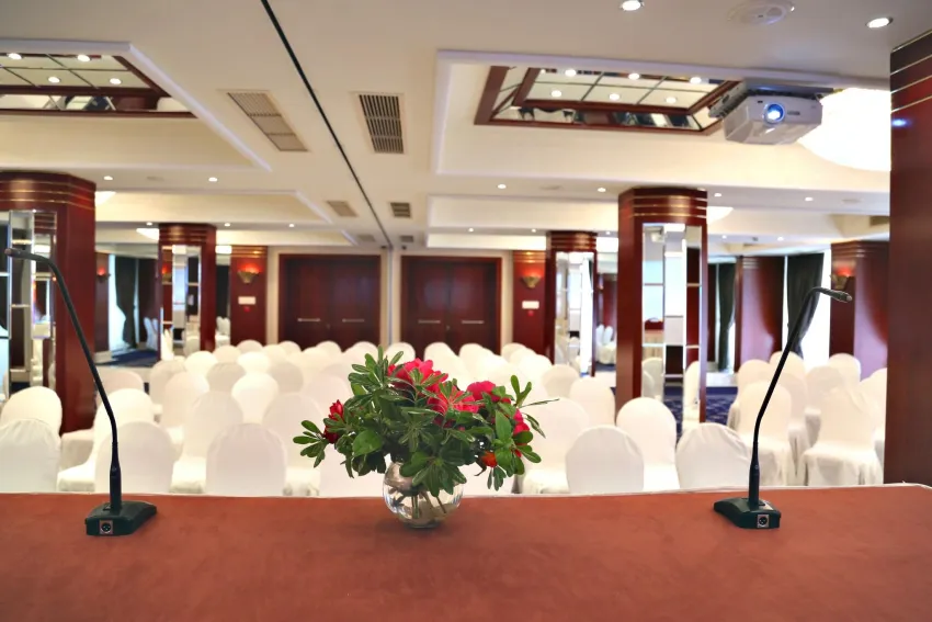 Mediterranean Hotel 4*-90