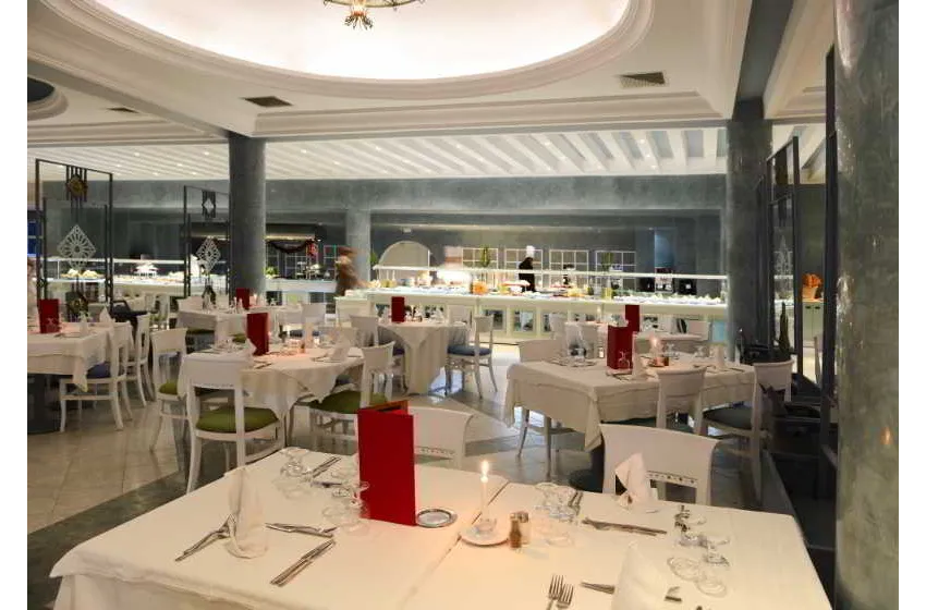 Royal Tulip Taj Sultan 5*-74