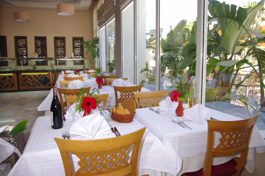 Royal Nozha Beach 4*-2