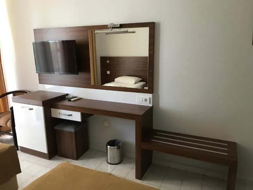 MUZ HOTEL  3*-10