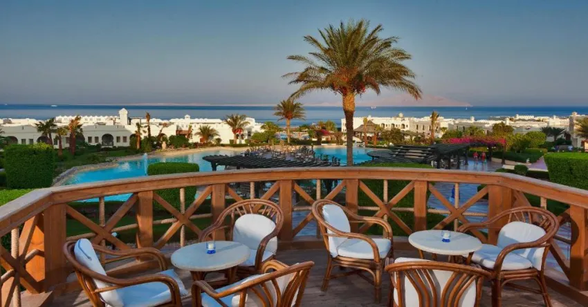 CHARMILLION CLUB RESORT  5*-40