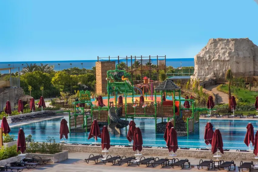 ASKA LARA RESORT & SPA  5*-35