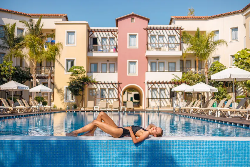 Louis Althea Beach 4*-55