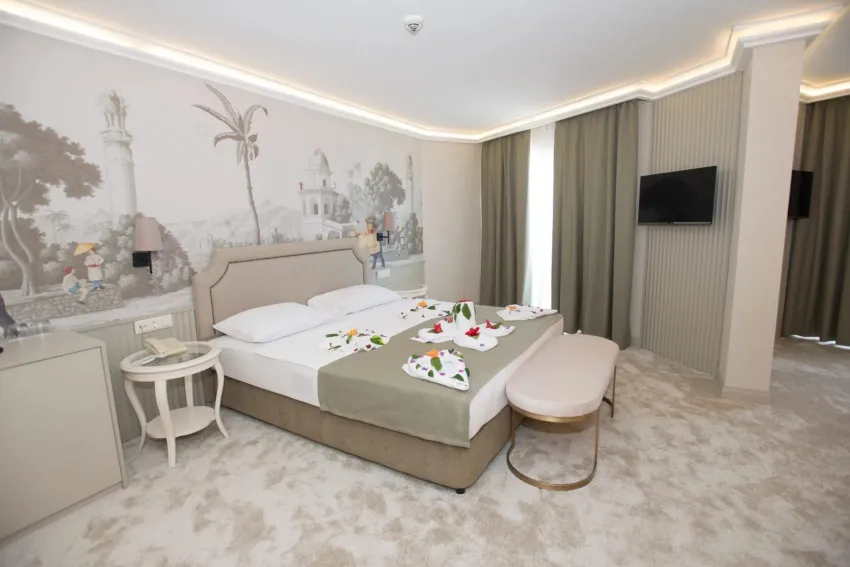 White Gold Hotel & Spa 5*-9