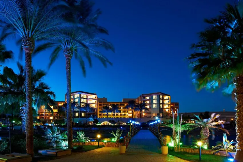 HILTON PLAZA HURGHADA  5*-25