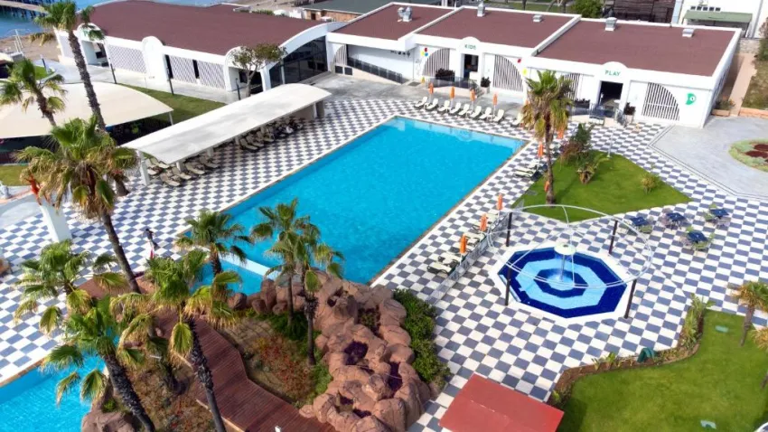 PINE BEACH BELEK  5*-9