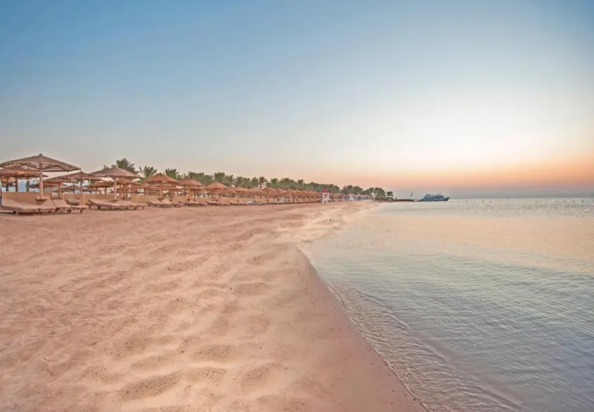SUNRISE ROYAL MAKADI RESORT  5*-4