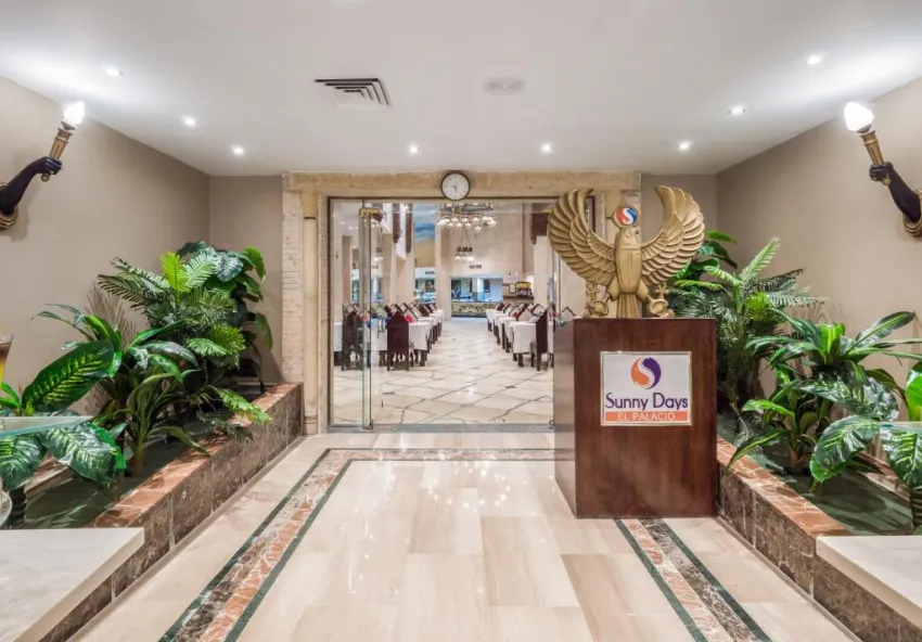SUNNY DAYS EL PALACIO RESORT & SPA  4*-33