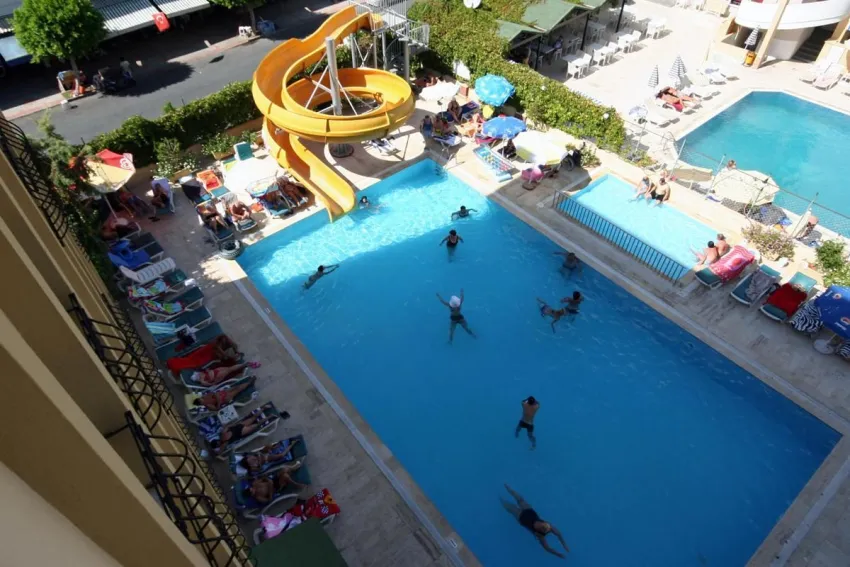 Kleopatra Beach Hotel 4*-1