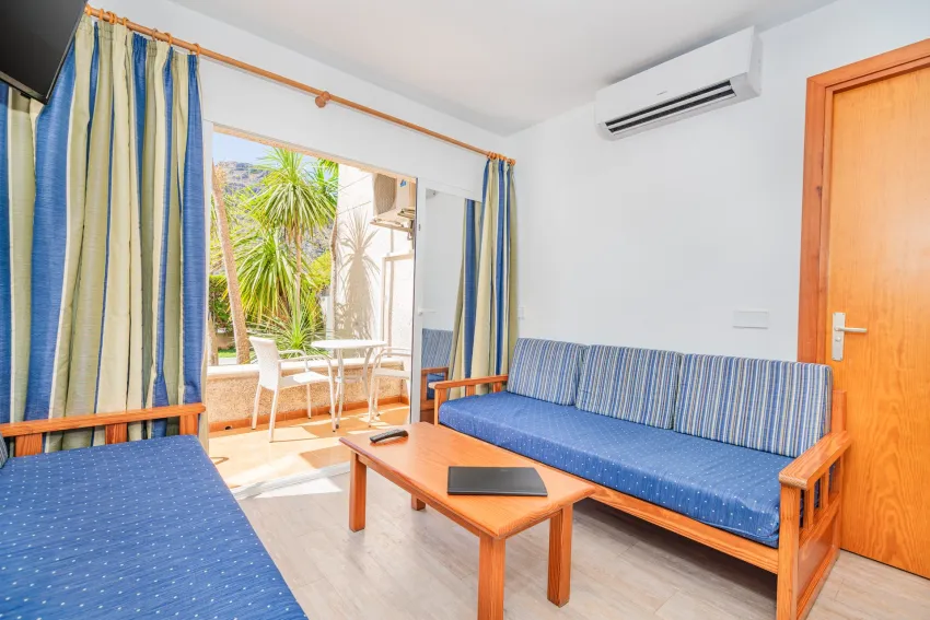 Massol Apartments -8