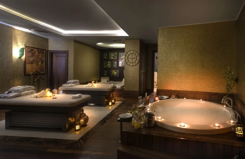 Merit Royal Premium Hotel 5*-8