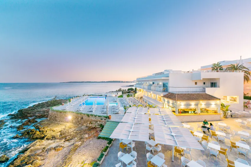 Hotel Atolon & Kaafu Beach Club 4*-4