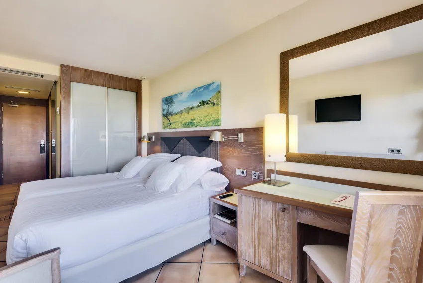 Occidental Playa de Palma 4*-19