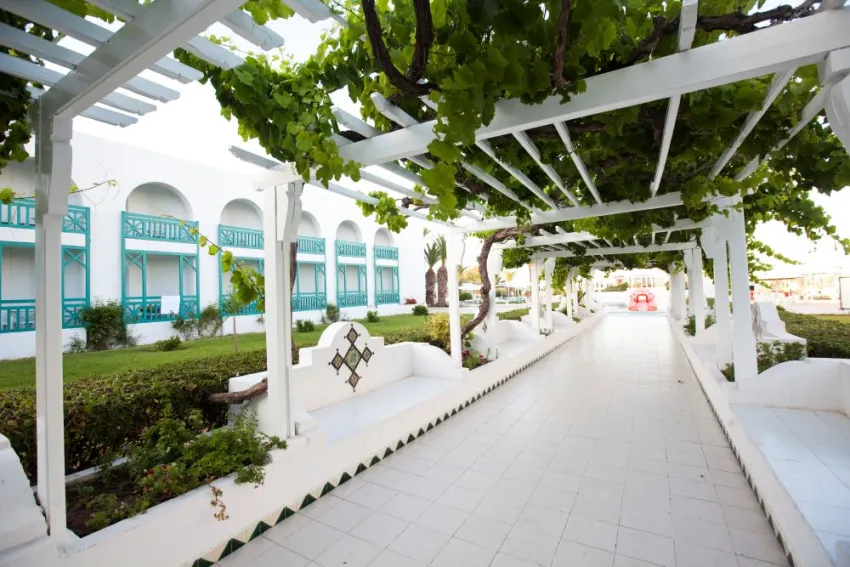 EL MOURADI CAP MAHDIA  3*-3