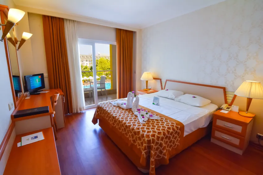 Pine House Hotel 4*-13