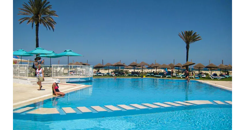 MONARQUE CLUB RIVAGE MONASTIR  4*-24