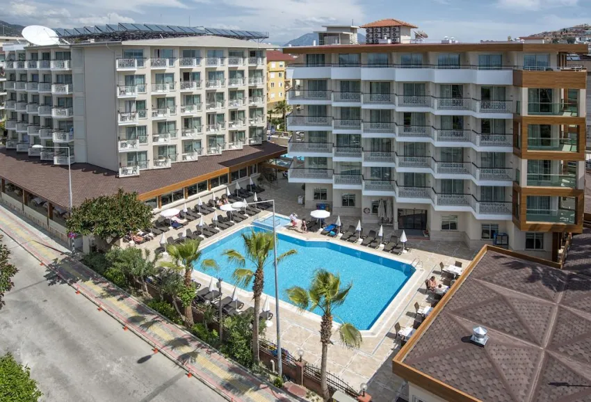 Riviera Hotel & Spa 4*-12