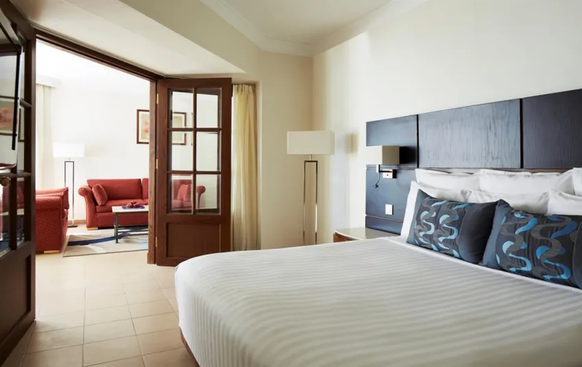 MARRIOTT BEACH RESORT HURGHADA  5*-4