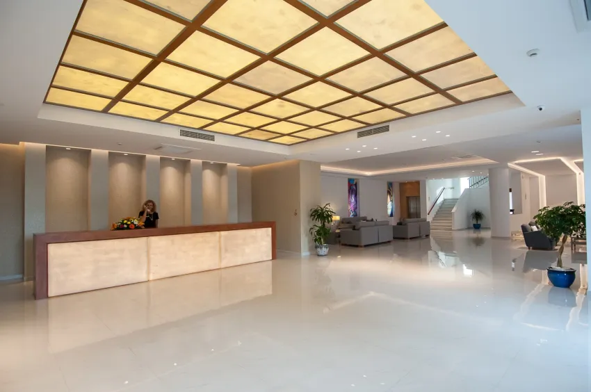 Mediterranean Beach Resort and Spa 5*-5