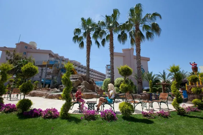 Lonicera World Hotel 4*-2