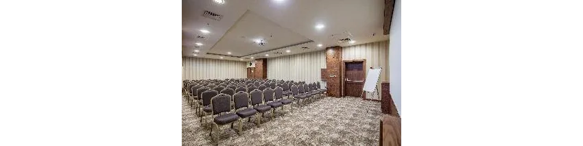 HOLIDAY INN ANTALYA LARA 5*-81