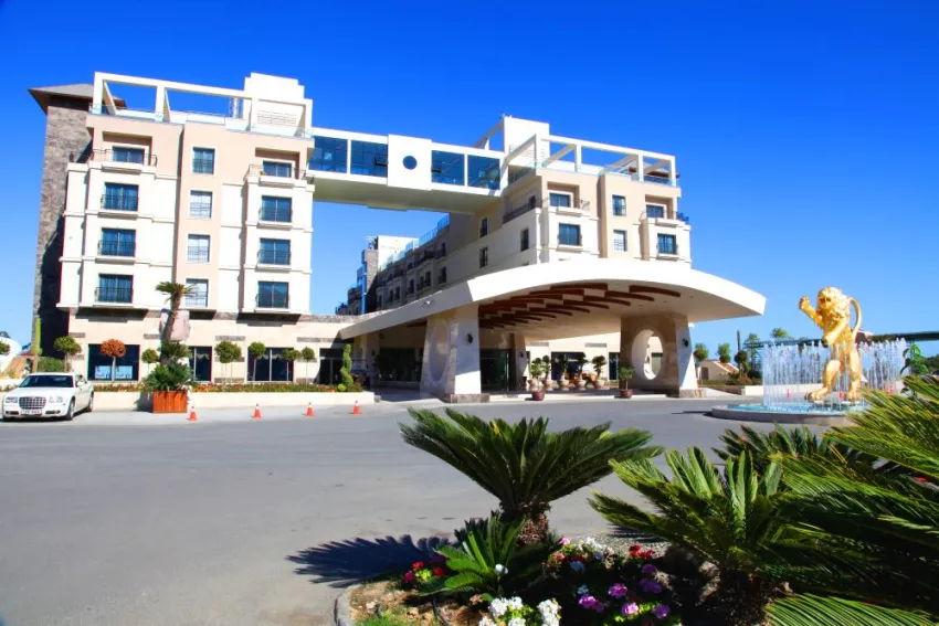 CRATOS PREMIUM HOTEL & CASINO & SPA  5*-55