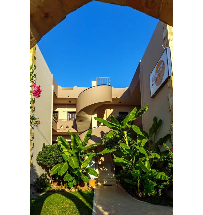 MA-TZI HOTEL APARTMENTS 2*-7