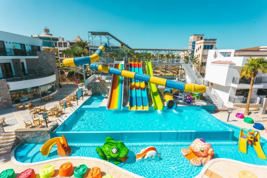 La Rosa Waves Resort 4*-2