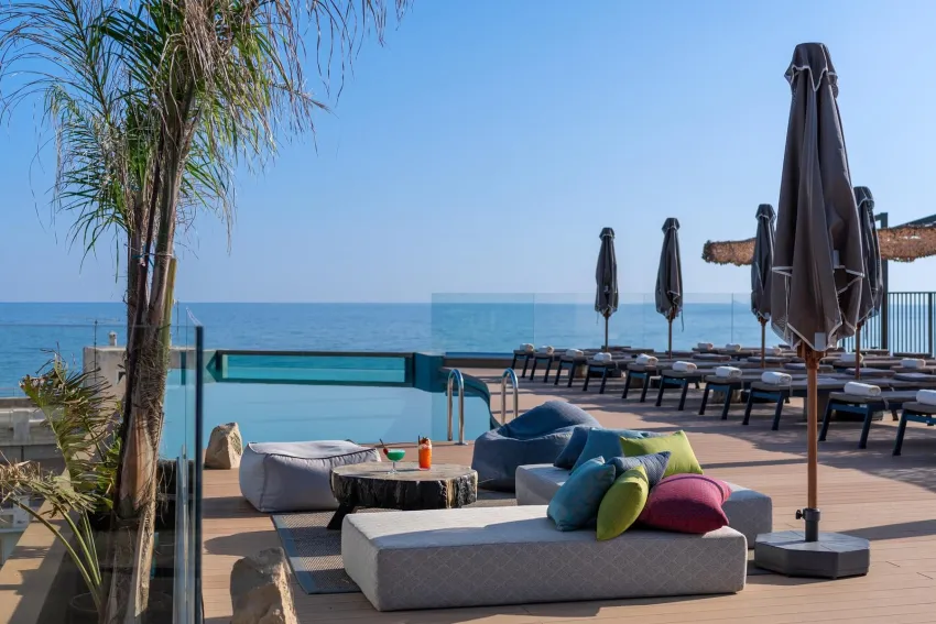 Minos Ambassador All Suites & Spa (Adults Only 16+) 5*-10