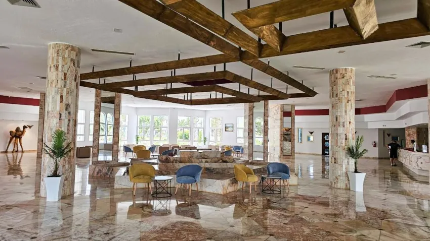 Monarque El Fatimi 4*-20