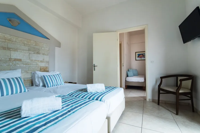 Ilios 1 Central 1*-15