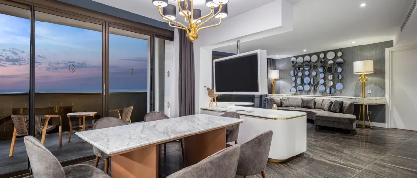 Nirvana Cosmopolitan 5*-25